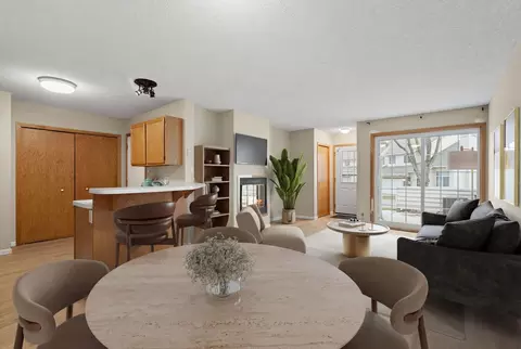 12819 Echo Ln, Apple Valley, MN 55124
