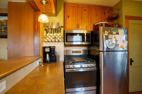 Kitchen - 614 8th Ave N, Saint Cloud, MN 56303 photo 2 of 4