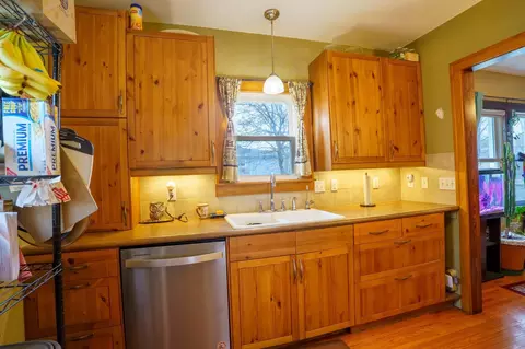 Kitchen - 614 8th Ave N, Saint Cloud, MN 56303 photo 4 of 4