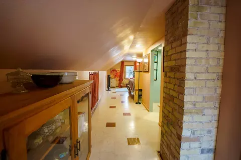 Entry Way - 614 8th Ave N, Saint Cloud, MN 56303 photo 3 of 3