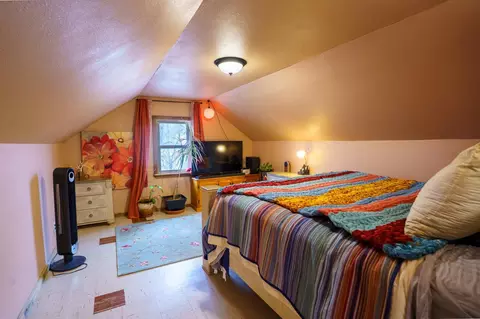 Bedroom - 614 8th Ave N, Saint Cloud, MN 56303 photo 3 of 4