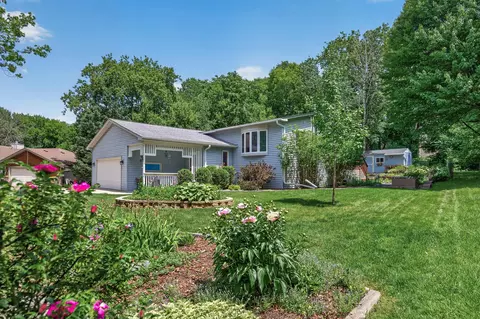 17130 Hemlock Ct, Lakeville, MN 55044