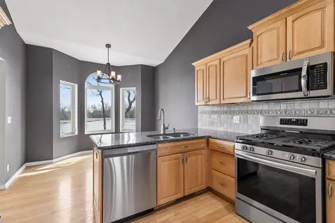 Kitchen - 5065 Windsor Rd, Mound, MN 55364 photo 5 of 5