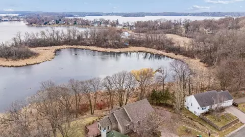 View/Area - 5065 Windsor Rd, Mound, MN 55364 photo 4 of 13