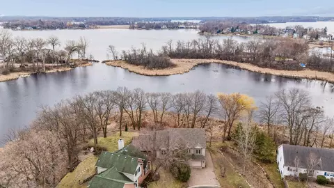 View/Area - 5065 Windsor Rd, Mound, MN 55364 photo 3 of 13