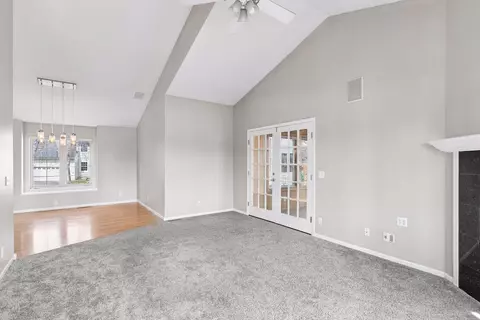 Living - 5065 Windsor Rd, Mound, MN 55364 photo 3 of 7