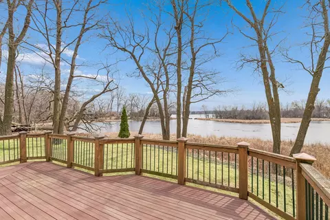 Exterior - 5065 Windsor Rd, Mound, MN 55364 photo 11 of 13