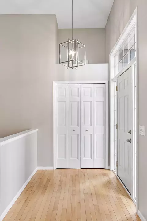 Entry Way - 5065 Windsor Rd, Mound, MN 55364 photo 1 of 3