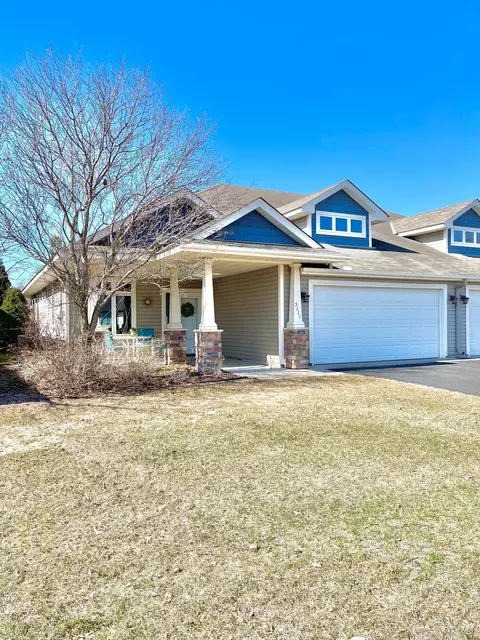 5111 383rd St, North Branch, MN 55056