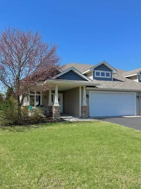 5111 383rd St, North Branch, MN 55056