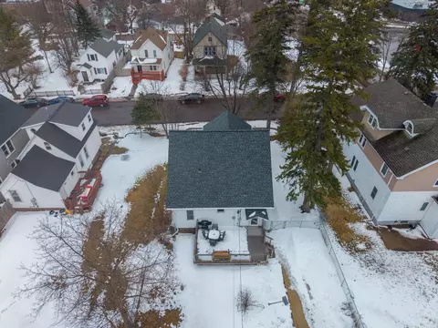 View/Area - 605 E 10th St, Duluth, MN 55805 photo 1 of 3