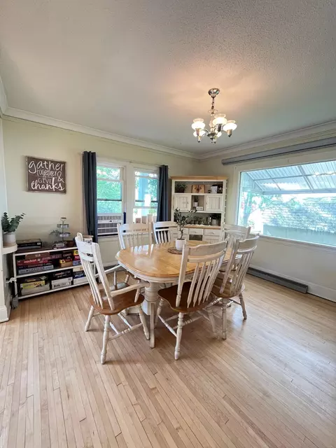 Dining - 605 E 10th St, Duluth, MN 55805 photo 2 of 2