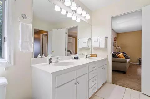 Bath - 1435 Pulaski Rd, Buffalo, MN 55313 photo 4 of 4