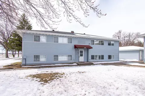 1813 13 12 St S, Fargo, ND 58103