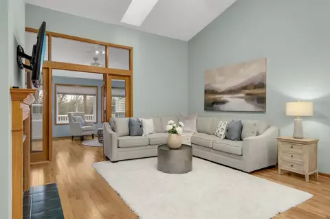 18659 Kalmar Trl, Lakeville, MN 55044