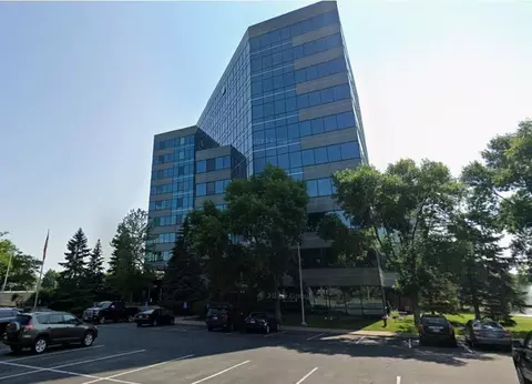 5601 Smetana Dr #313, Minnetonka, MN 55343