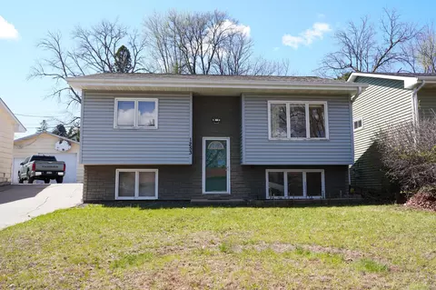 1253 Clark St, Saint Paul, MN 55130