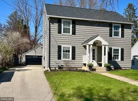833 10th St NW, Rochester, MN 55901