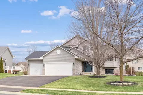 216 Winkler Trl, Cologne, MN 55322
