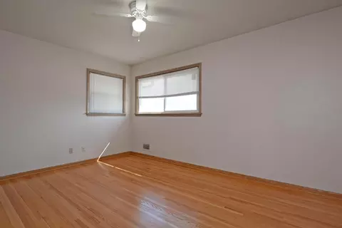 Bedroom - 1483 3rd St E, Saint Paul, MN 55106 photo 2 of 4
