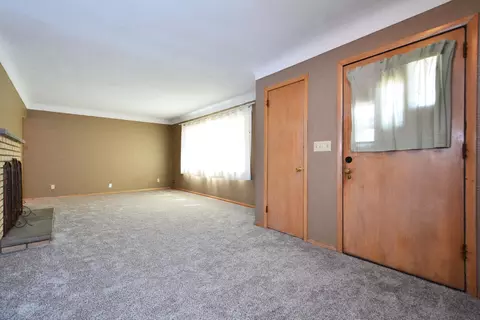 Living - 1483 3rd St E, Saint Paul, MN 55106 photo 2 of 6