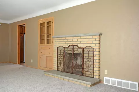 Living - 1483 3rd St E, Saint Paul, MN 55106 photo 4 of 6