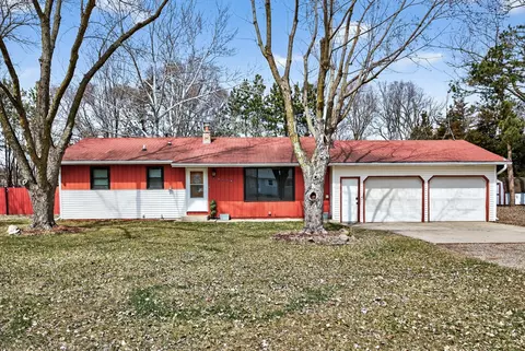 14116 Dale St, Becker, MN 55308