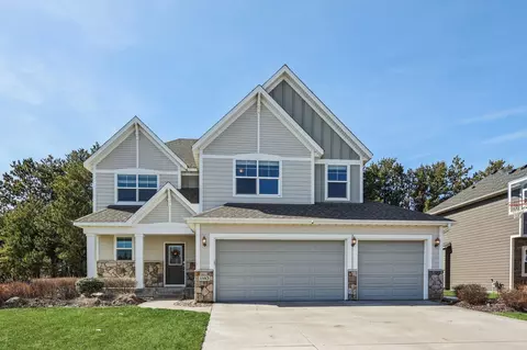 1143 Pine Hill Ln, White Bear Twp, MN 55127