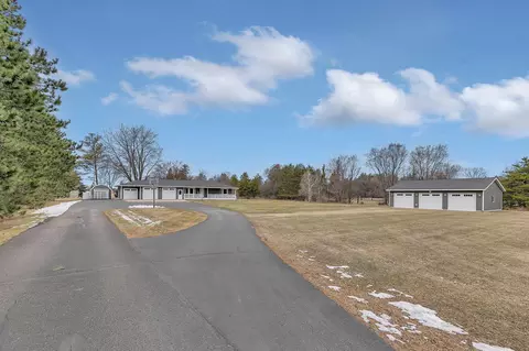 3775 Riverside Ave N, Sartell, MN 56377