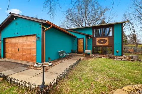 4361 Bear Path Trl, Eagan, MN 55122