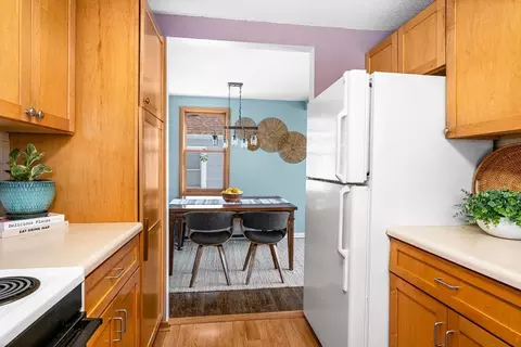 Kitchen - 711 E 13th St, Duluth, MN 55805 photo 2 of 2