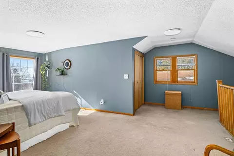 Bedroom - 711 E 13th St, Duluth, MN 55805 photo 4 of 6