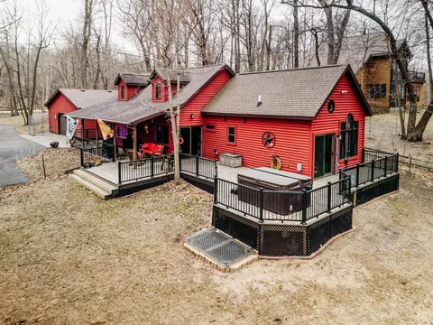 48957 428th St, Perham, MN 56573