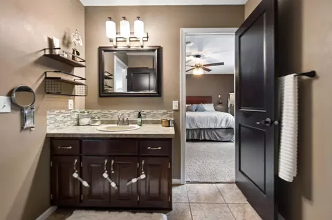 Bath - 15213 61st St, Becker, MN 55308 photo 1 of 5