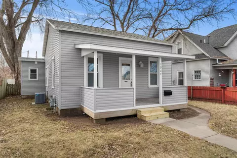 1907 W 5th St, Red Wing, MN 55066