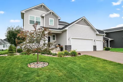 2168 Westpointe Dr, Hastings, MN 55033