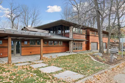 Exterior - 4945 Glen Elyn Rd, Mound, MN 55364 photo 12 of 13