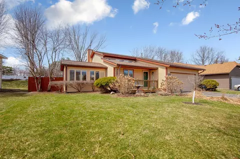 14837 Crestview Ave W, Rosemount, MN 55068