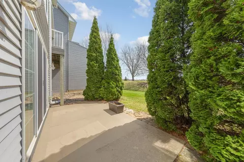 1126 Shumway Ct, Faribault, MN 55021 photo 6