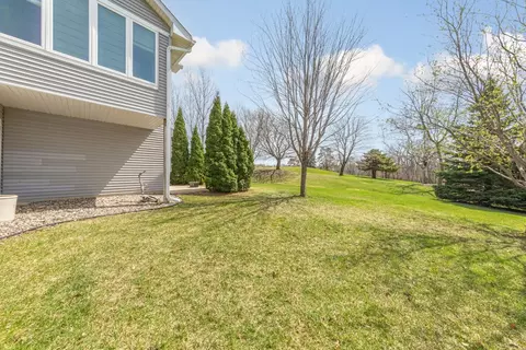1126 Shumway Ct, Faribault, MN 55021 photo 5