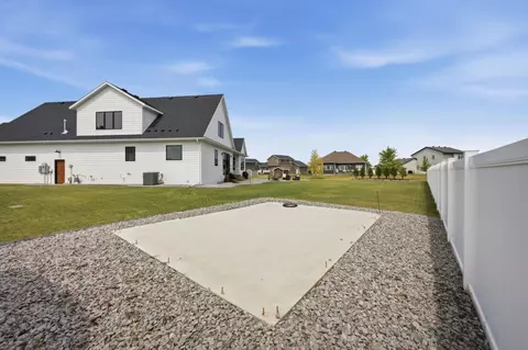 Exterior - 3632 Crimson Loop S, Fargo, ND 58104 photo 5 of 11
