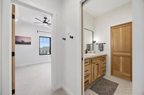 Entry Way - 3632 Crimson Loop S, Fargo, ND 58104 photo 6 of 7