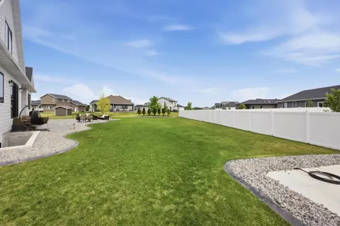Exterior - 3632 Crimson Loop S, Fargo, ND 58104 photo 7 of 11