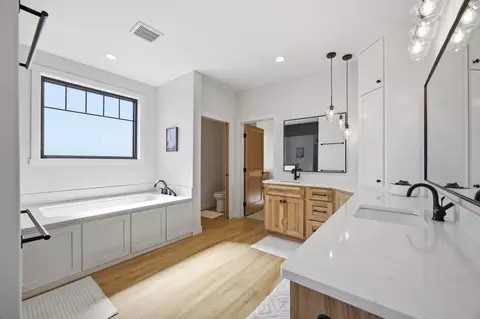 Bath - 3632 Crimson Loop S, Fargo, ND 58104 photo 2 of 9