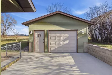 e208 North Buffalo Court, Nelson, WI 54756 photo 4