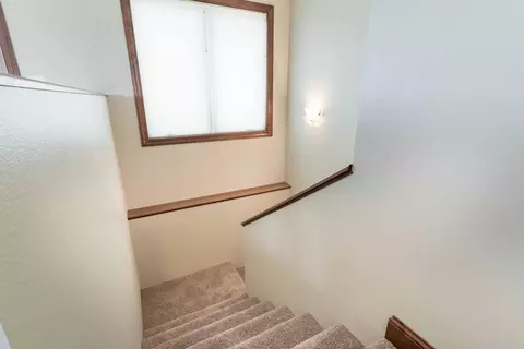 Entry Way - 6432 Botzet Rd NE, Nelson, MN 56355 photo 6 of 8