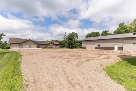 Exterior - 6432 Botzet Rd NE, Nelson, MN 56355 photo 4 of 20