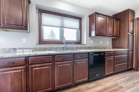 Kitchen - 6432 Botzet Rd NE, Nelson, MN 56355 photo 4 of 4