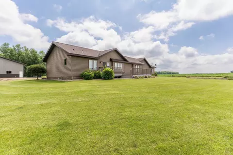Exterior - 6432 Botzet Rd NE, Nelson, MN 56355 photo 16 of 20