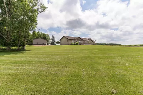 Exterior - 6432 Botzet Rd NE, Nelson, MN 56355 photo 14 of 20